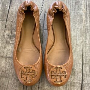Tory Burch Minnie camel leather flats